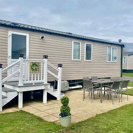 Caravan Church Farm Holiday Village Pagham Exteriör bild